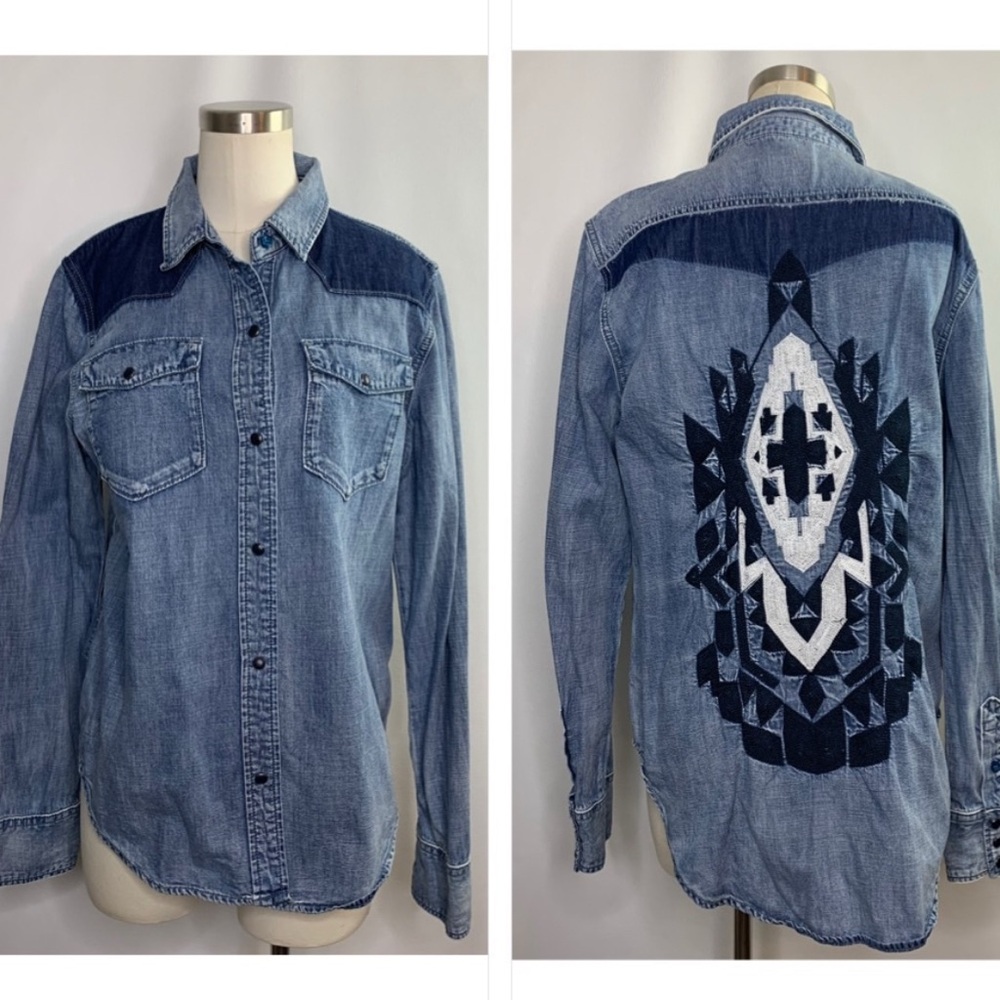 Driftwood Medium Lana Blue Embroidered Button Up Shirt Western